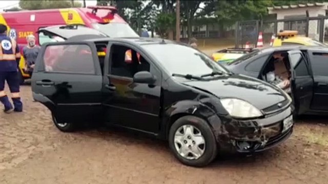 Carros se envolvem em colisão na rodovia BR-369 e duas mulheres ficam feridas