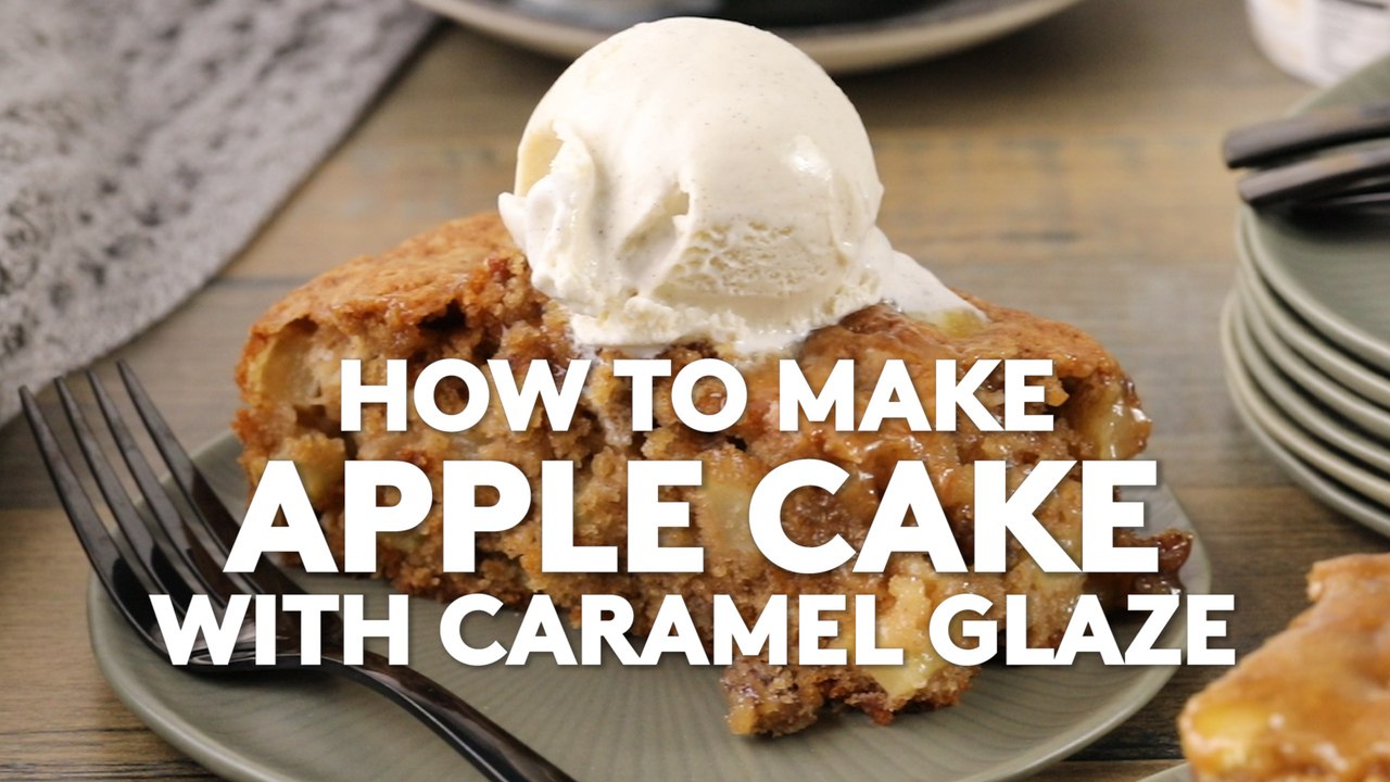 EXTRA SHARP: Apple Cake With Caramel Glaze