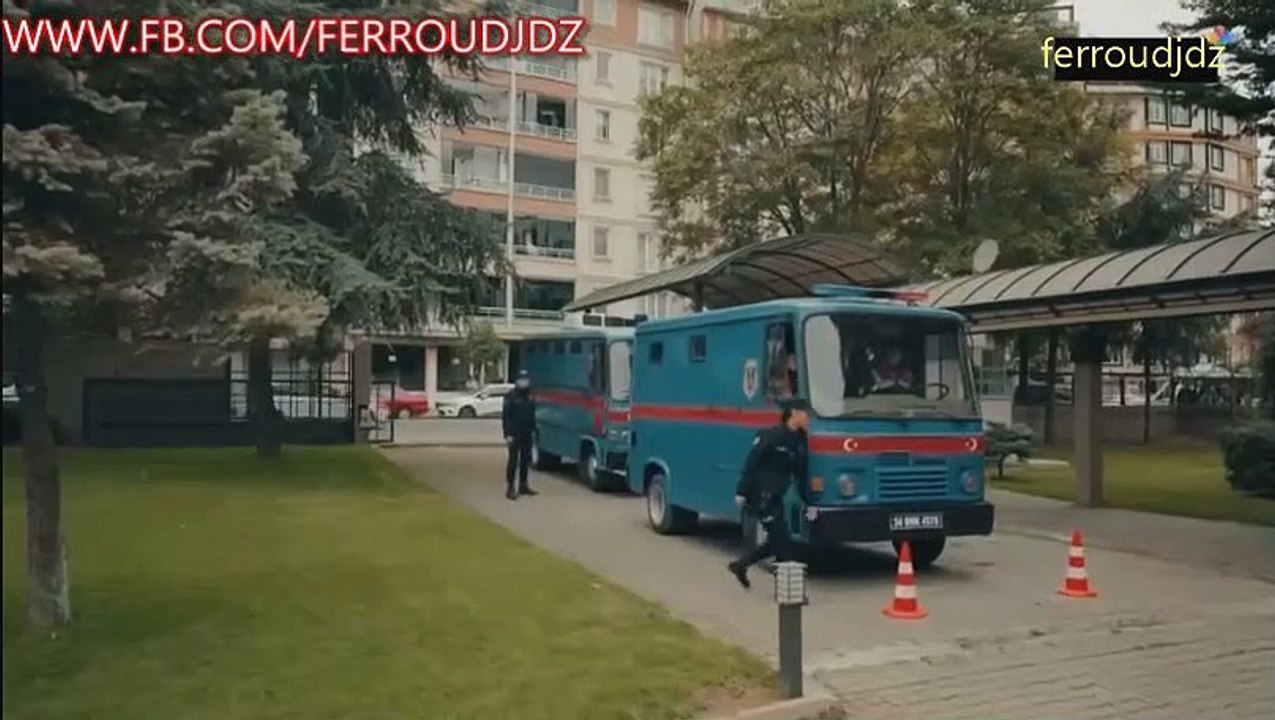 مسلسل الحفرة الحلقة 233 مدبلجة بالعربية