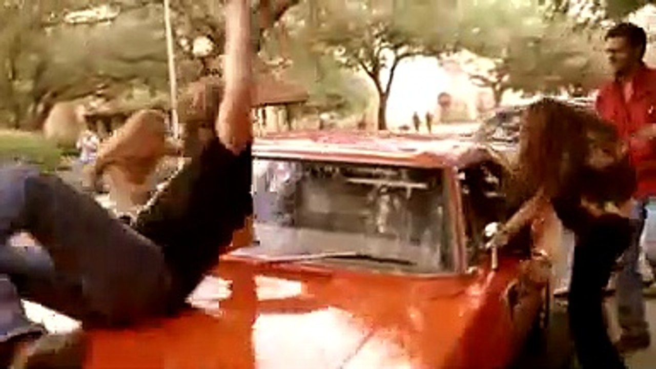 Trailer: Ein Duke kommt selten allein (2005), image size:1280x720