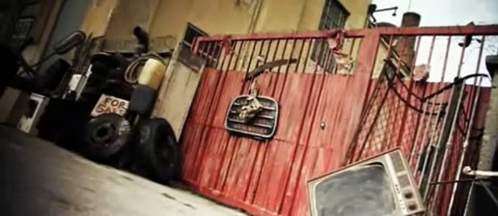 Auf Bösem Boden Film Trailer (2006)