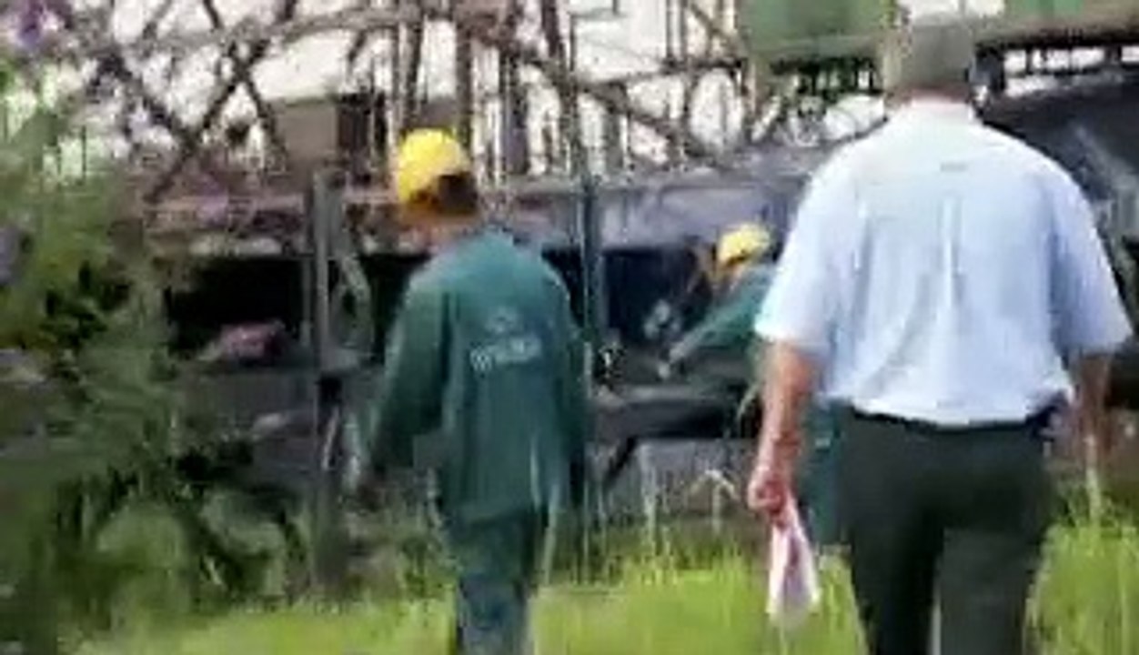 Trailer zum Film Losers And Winners (2007)