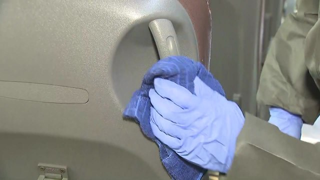 전세버스 방역 강화...단풍철 앞두고 소독 작업 '구슬땀' / YTN