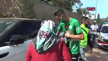 مشجعة رجاوية تعانق بانون بعد تحقيق لقب البطولة المغربية