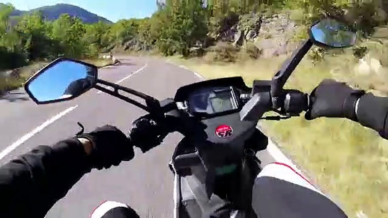 Dégoûté après une chute à scooter