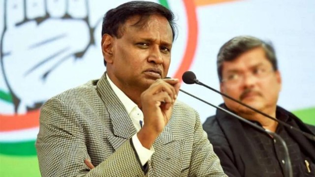 Madrassa funding down, Congress raises questions on Khumbh