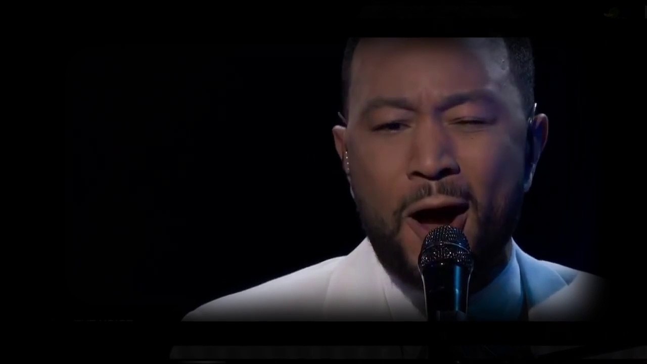 John Legend Dedicates BBMAs Performance To Chrissy Teigen
