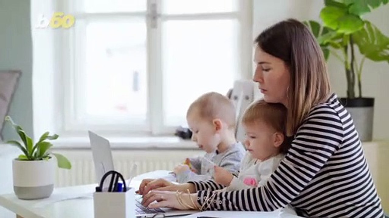 Japanese Theme Park Lures People To Work From a Ferris Wheel