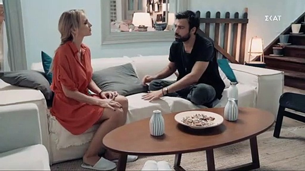 8 Λέξεις: Δείτε πρώτοι απόσπασμα από το νέο επε...