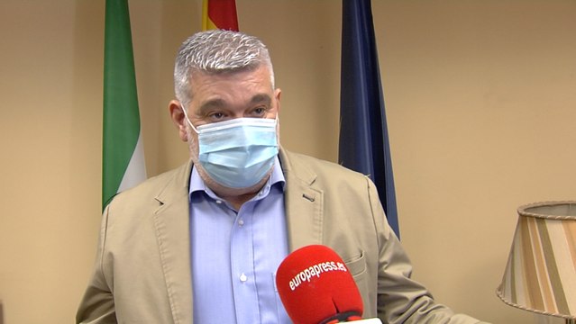 El alcalde de Écija señala la normalidad del primer día de restricciones policiales por el Covid