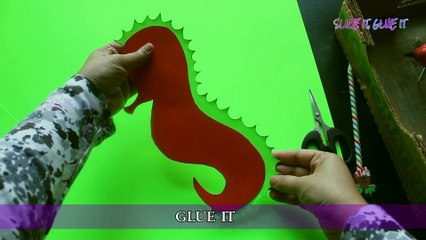 Seahorse kids craft | poster board acticities for kids