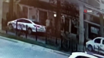 Yol verme kavgasının intikamını 15 gün sonra aldı...Sokak ortasında saldırı kamerada