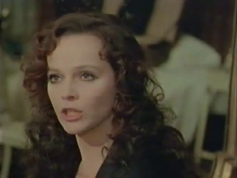 Creatura Divina EROT Laura Antonelli 2T