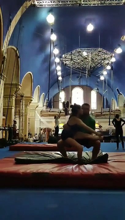Guy Fails To Catch Girl After Lifting And Throwing Her In The Air During Circus