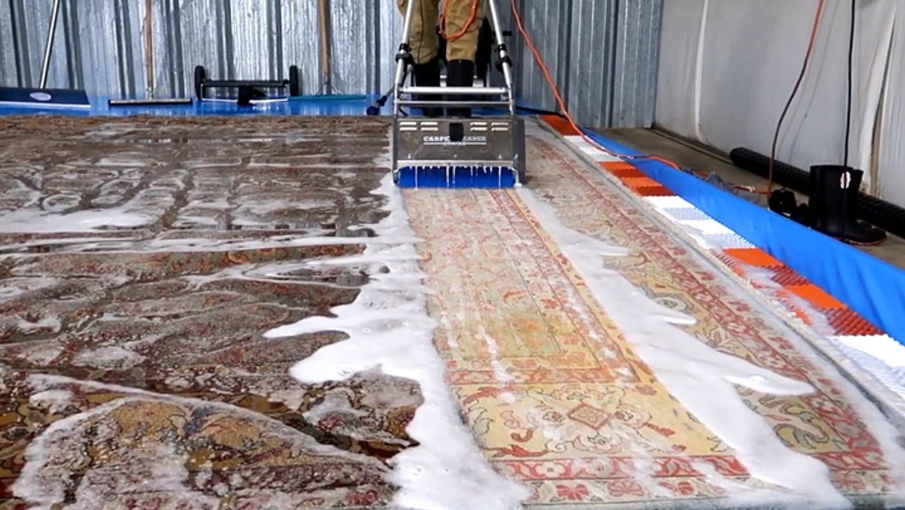 How the dirtiest carpets get professionally cleaned