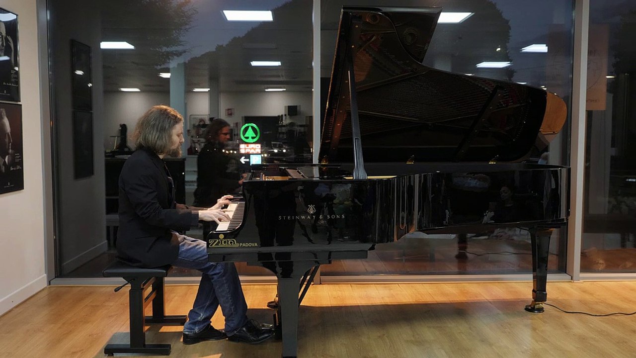 Giulio Andreetta - Frédéric Chopin. Etude op. 10 no. 12