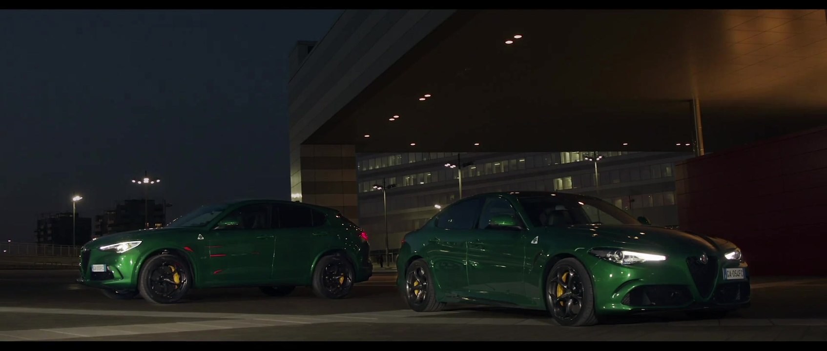 Alfa Romeo Stelvio Quadrifoglio als “SUV of the Year” ausgezeichnet