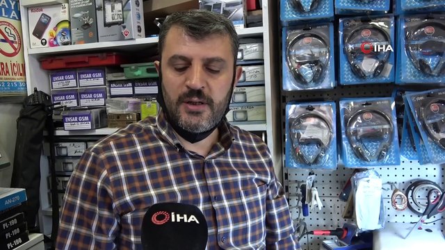 Şişen cep telefonu bataryası bomba gibi patladı