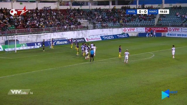 Quang Hải lừa Tuấn Anh, đảo bóng trước 5 cầu thủ - Hiệp 1 hấp dẫn giữa HAGL - Hà Nội - NEXT SPORTS