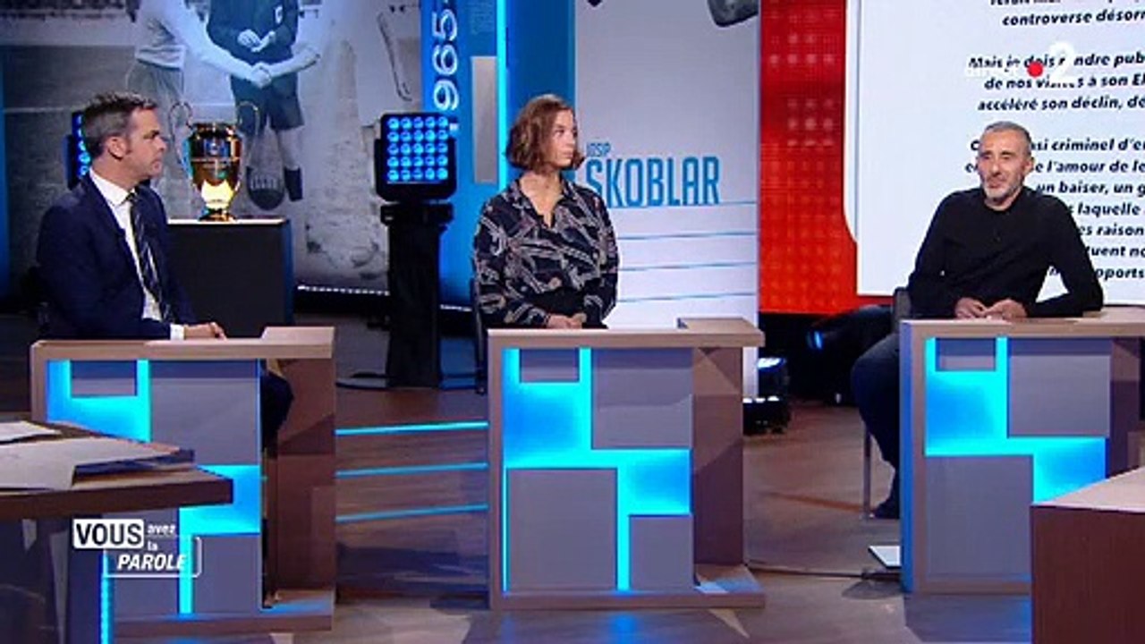 Emu, Elie Semoun raconte les derniers mois de son père dans un Ehpad dans "Vous avez la parole" sur France 2 - VIDEO