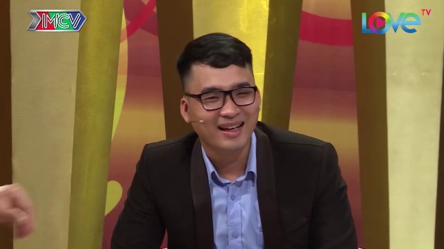 Cảm động tình yêu từ thời SINH VIÊN luôn bên nhau những lúc KHÓ KHĂN nhất của cặp VỢ CHỒNG SON