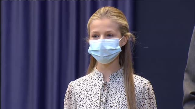 La Familia Real recibe en audiencia a los galardonados en los premios Princesa de Asturas