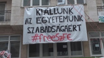 La última batalla de Orbán: controlar la Universidad de Teatro y Cine