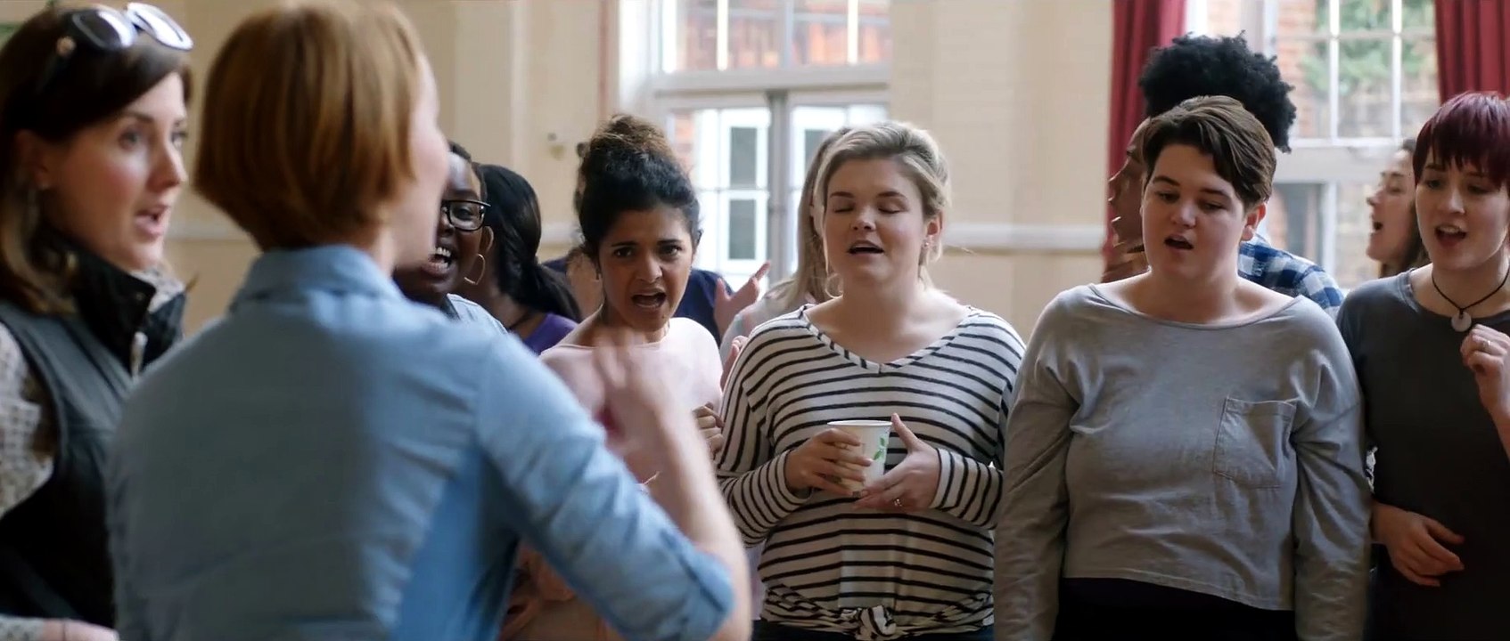 MRS. TAYLOR'S SINGING CLUB Film - Vorschau Clip