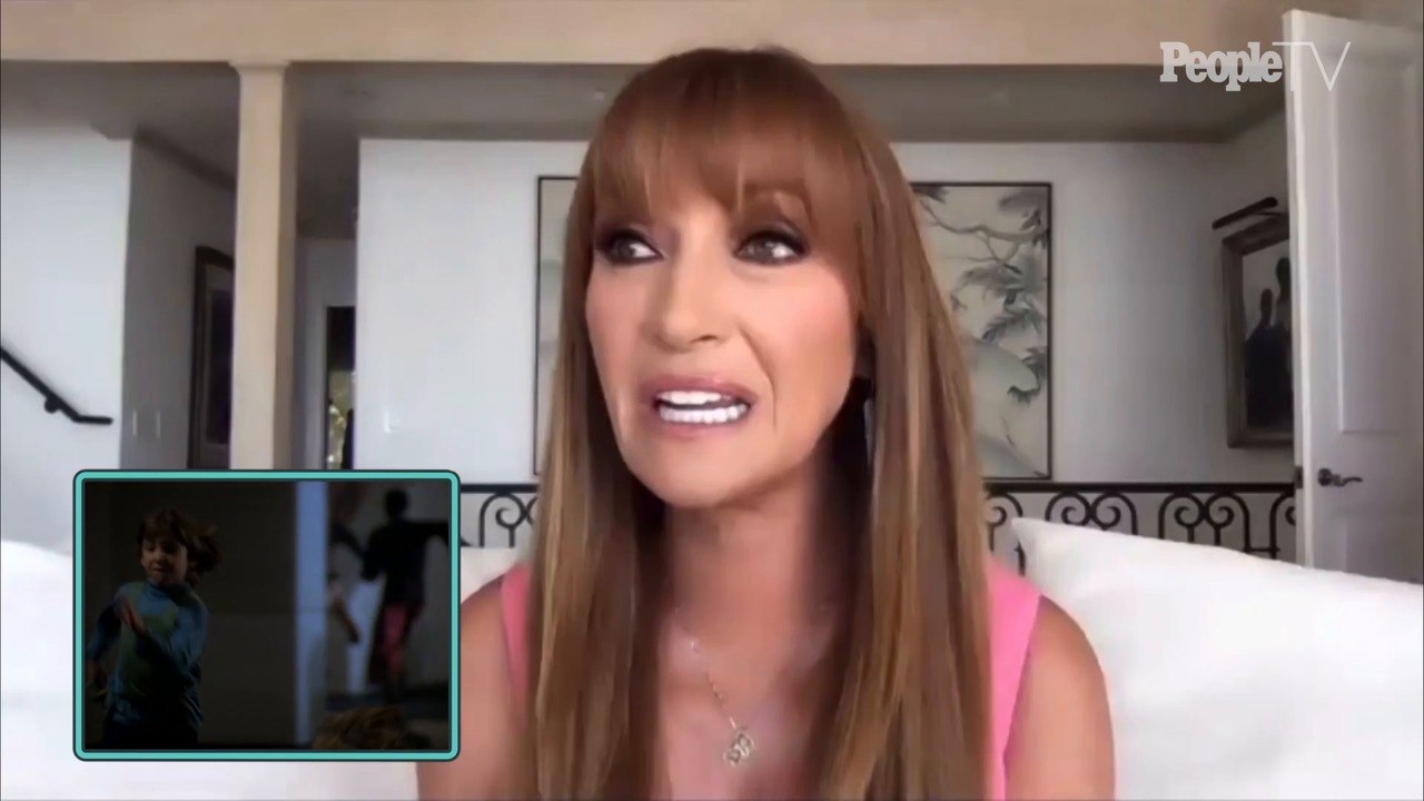 Jane Seymour Wants to Be in the ‘Battlestar Galactica’ Reboot