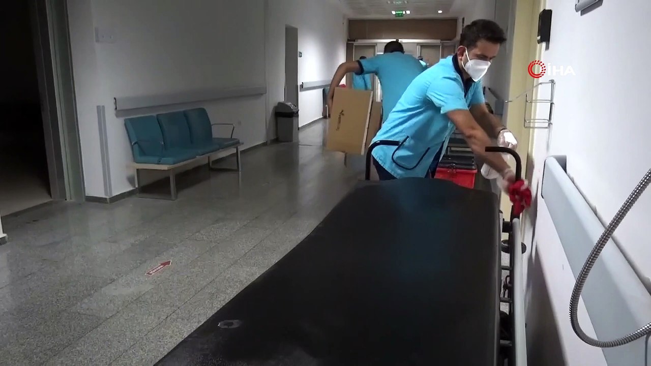 - Aksaray’da hastane dip bucak dezenfekte ediliyor