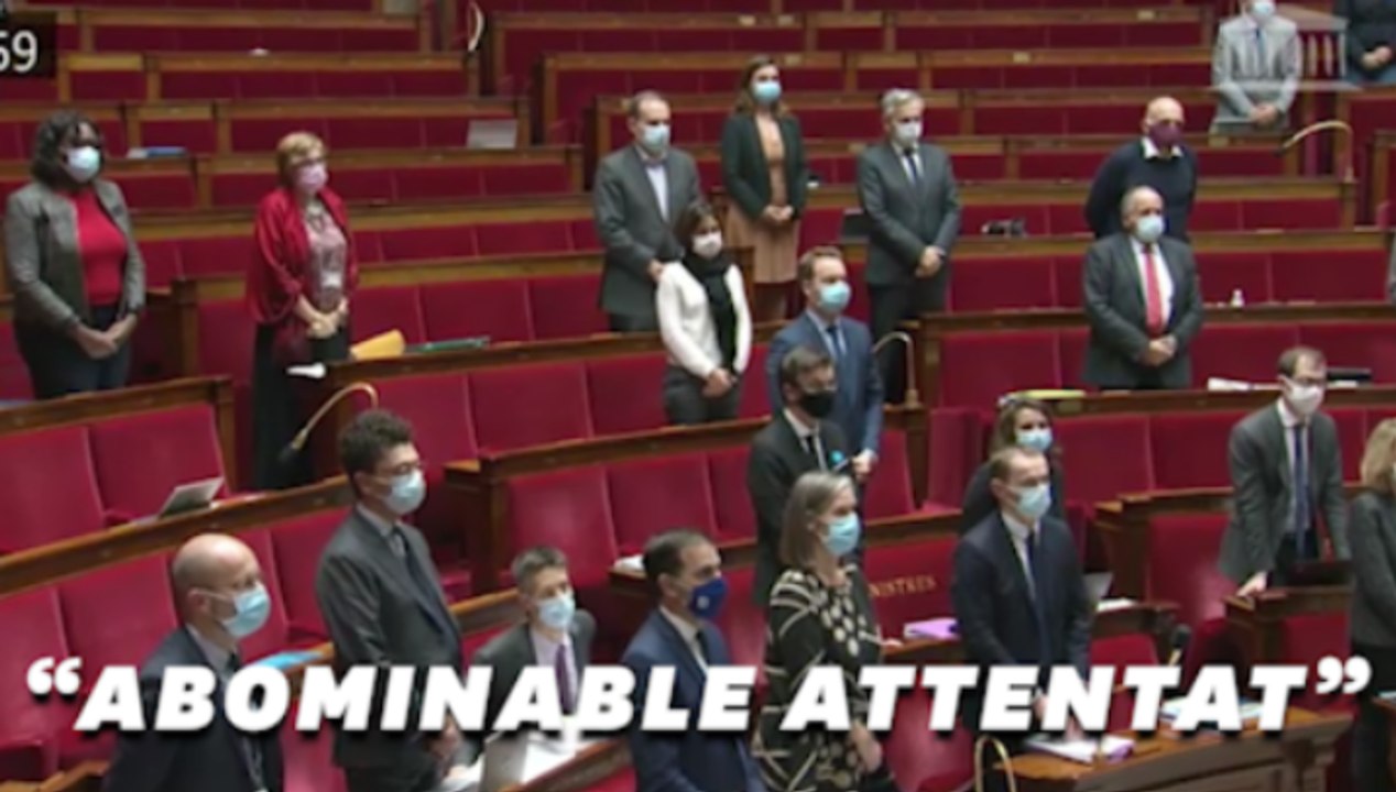 Quand l'Assemblée nationale apprend debout l'"abominable attentat" de Conflans-Saint-Honorine