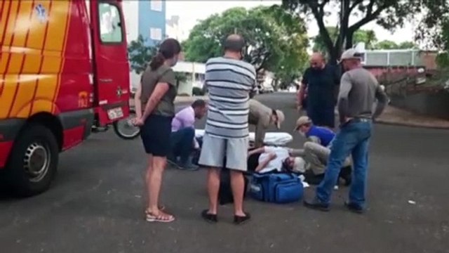 Ciclista fica ferido em batida com carro no Centro