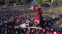 Miles se manifiestan en Chile a dos días de aniversario de protestas sociales