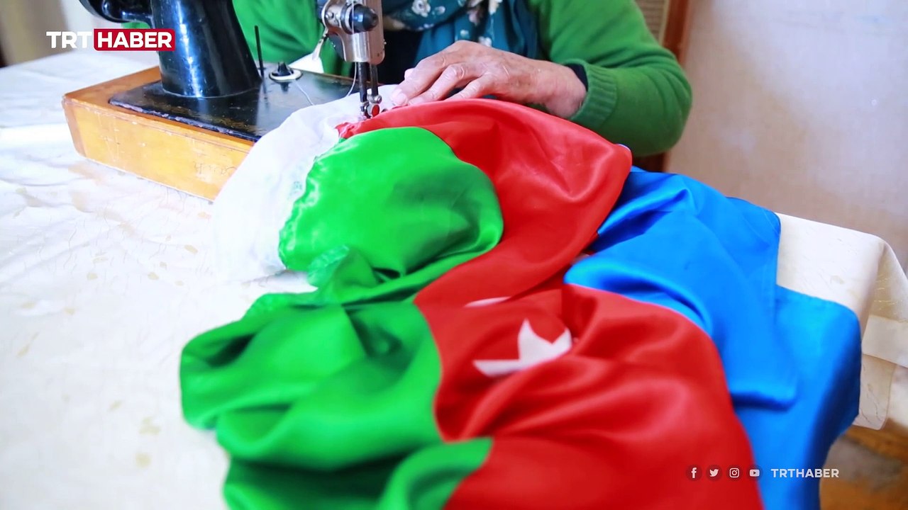 Laçin Ana diktiği bayraklar Karabağ'da dalgalansın istiyor