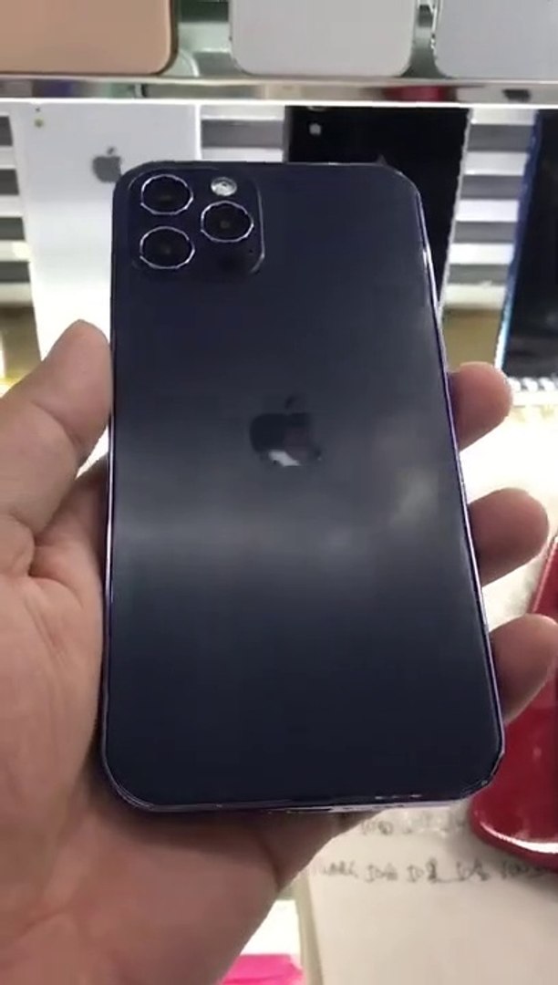Iphone 12 Pro In Navy Blue Color Hands On Video Video Dailymotion
