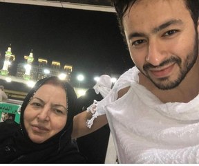 حمادة هلال يحكي باكياً وصية أمه له
