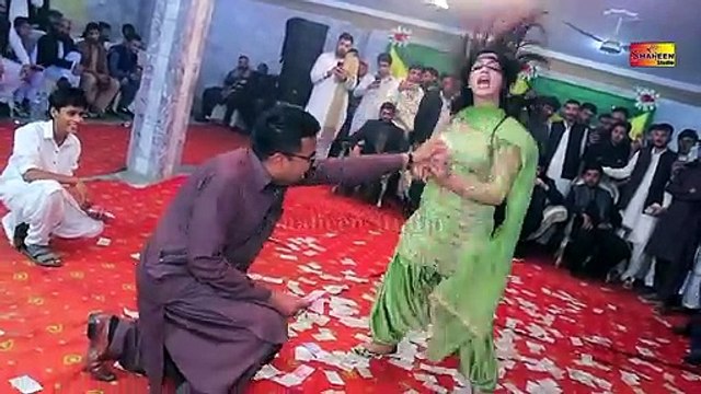 Pakistani Mujra Dance - Qayamat Qayamat Mehak Malik Bollywood Mujra Dance 2020