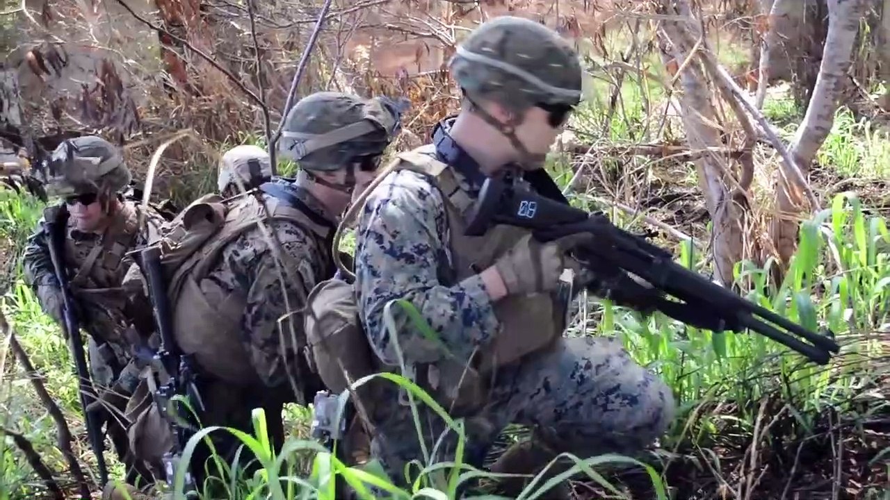 U.S Marines • Combat Engineers • Door Breaching Training video