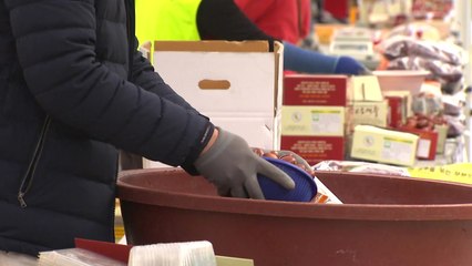 코로나19로 어려움 겪는 농산물 판매 도와드려요 / YTN