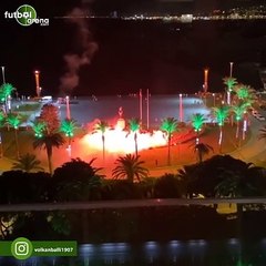 Fenerbahçe taraftarından takımlarına destek