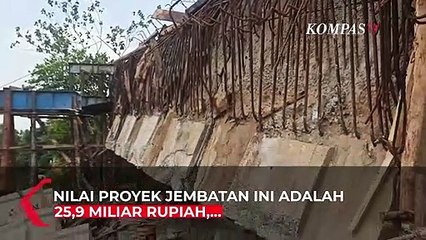 Jembatan Senilai 25,9 Miliar Ambruk di Palembang