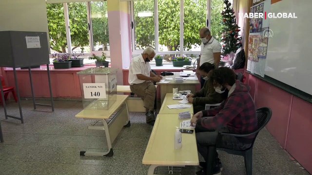 KKTC'de cumhurbaşkanlığı seçiminin ikinci turu için oy kullanma işlemi başladı