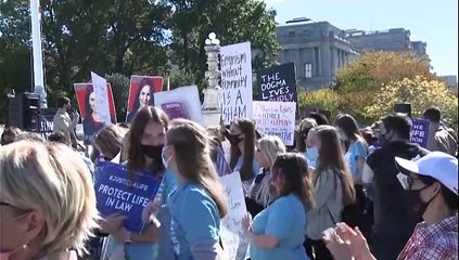 Des milliers de femmes manifestent contre Donald Trump aux Etats-Unis