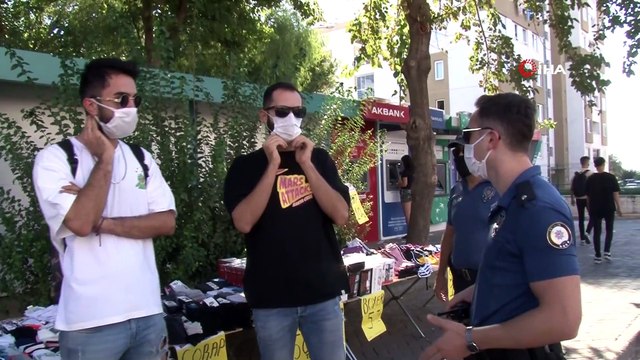 Salgını görmezden gelenler polisi görünce maskeyi taktı