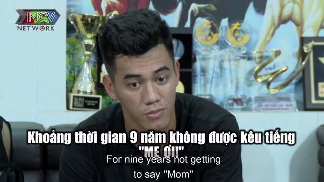 9 tuổi lần đầu tiên được gặp mẹ, nam cầu thủ nghẹn ngào vì không biết gọi 'mẹ ơi'