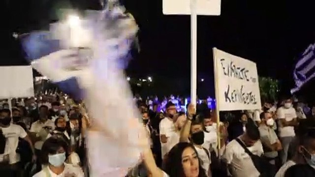 Cipriotas gregos pedem devolução de Famagusta