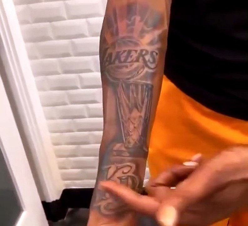 NBA - Snoop Dogg new tattoo, Lakers championship with Kobe Bryant tribute