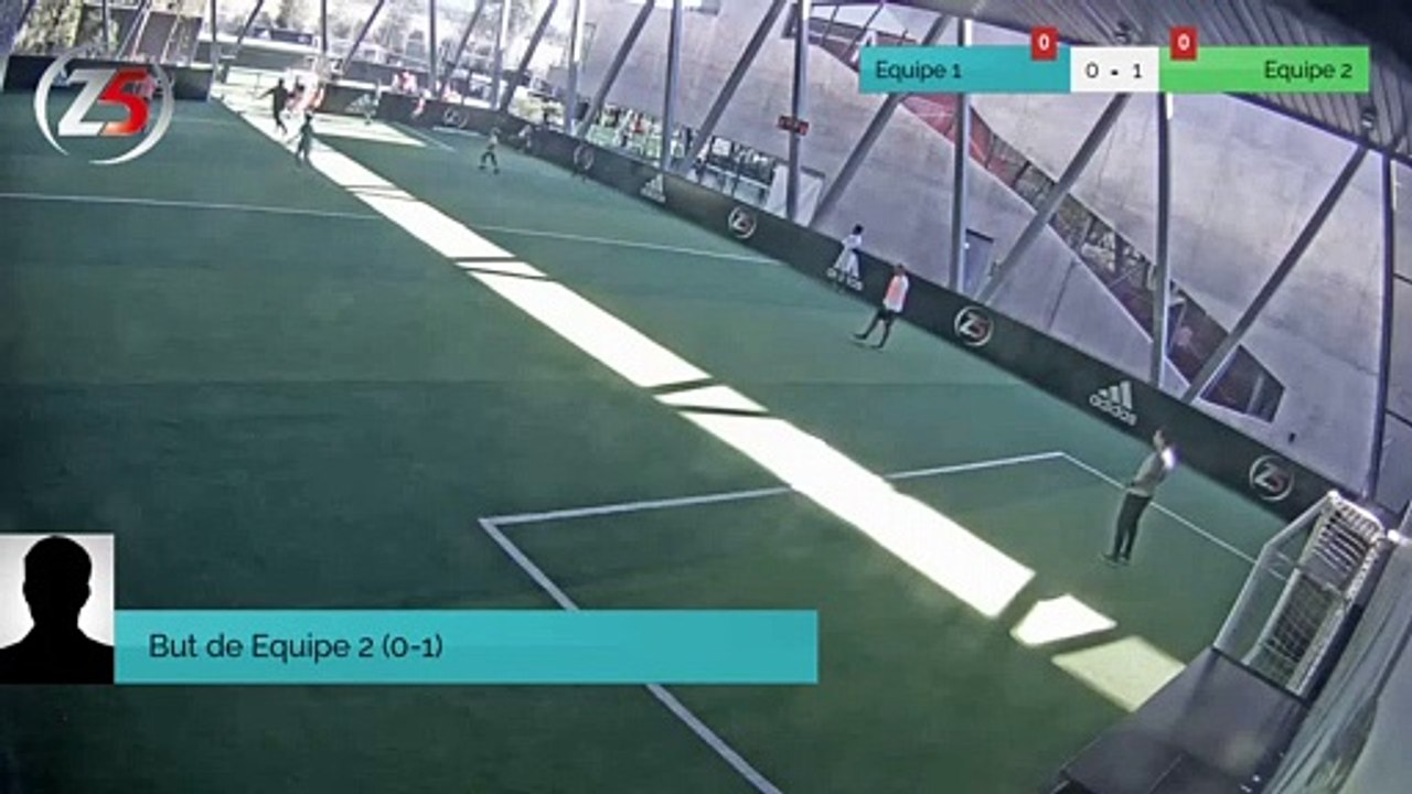 But de Equipe 2 (0-1)