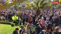 VIDEO. A Tours, plus de 3.000 personnes rendent hommage à l'enseignant assassiné