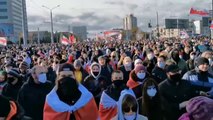 Multitudinaria manifestación en Minsk en contra de la reelección de Lukashenko